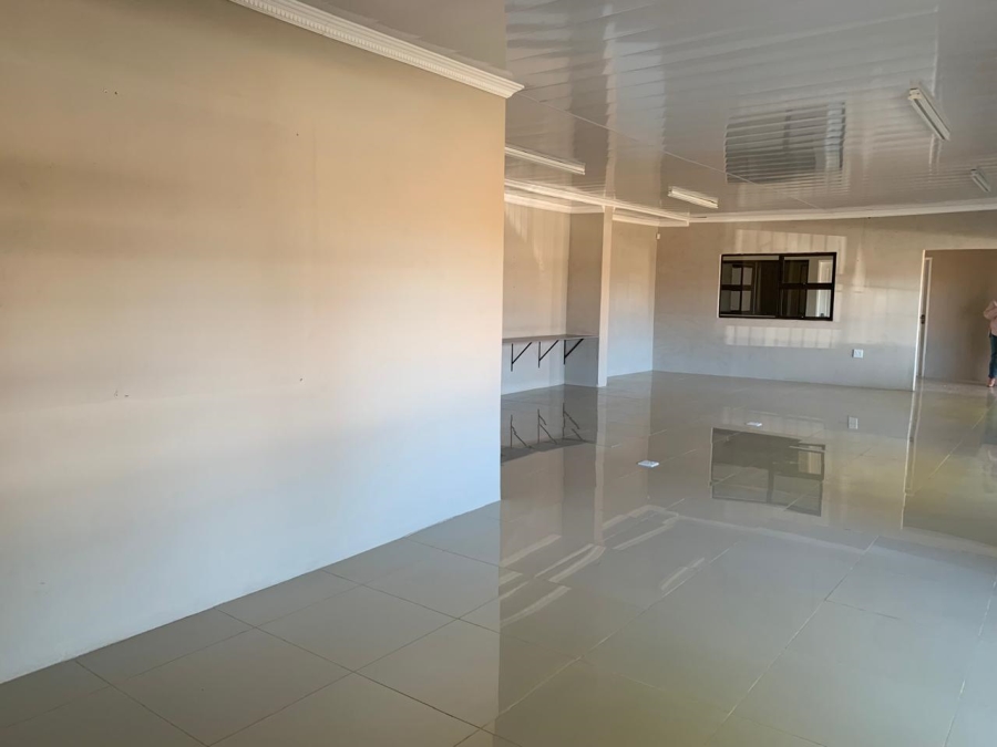 To Let commercial Property for Rent in Spitskop SH Free State